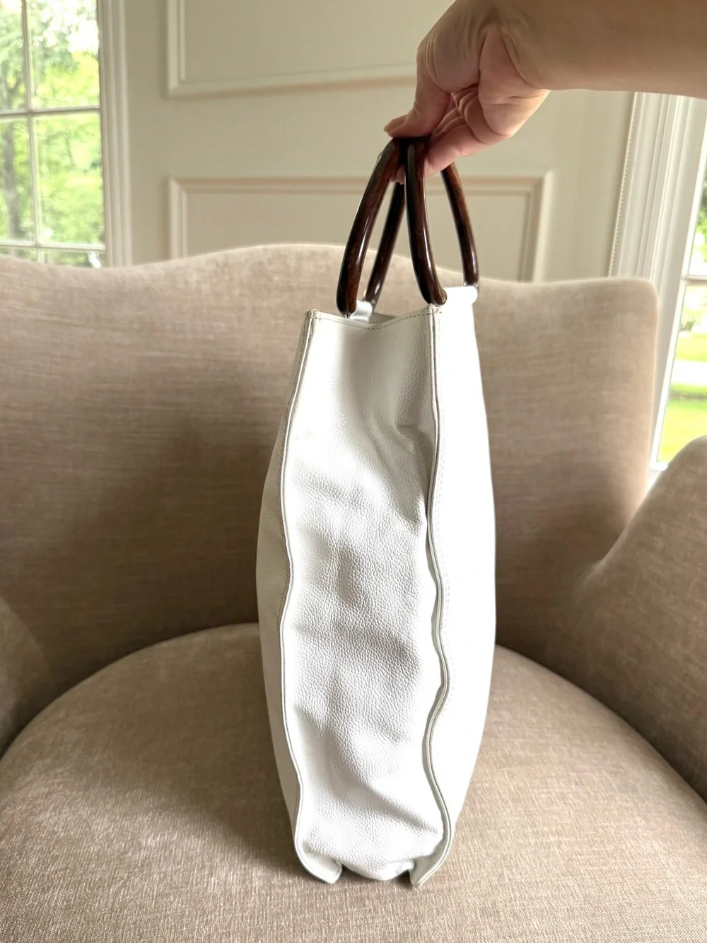 CHANEL authentic tote